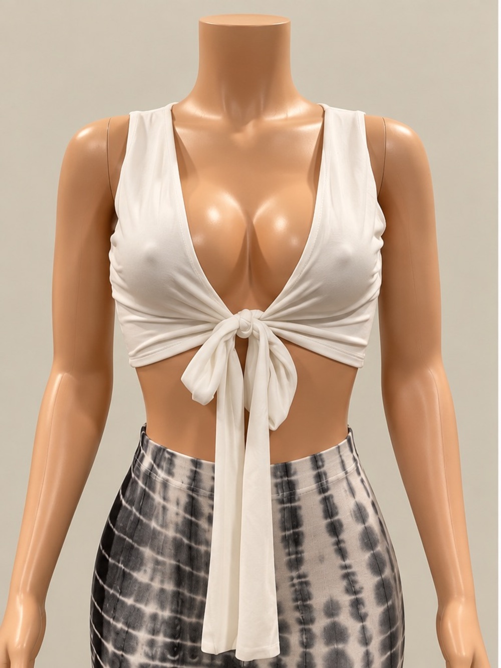 Laura’s Boutique White Deep V Front Tie Crop Top Double Layered Sleeveless Y2K
